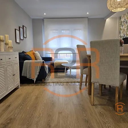 1A126 Apartamento céntrico de 2 dormitorios en Gijón By R2R