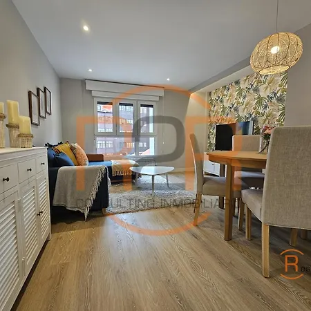 1A126 Apartamento céntrico de 2 dormitorios en Gijón By R2R *