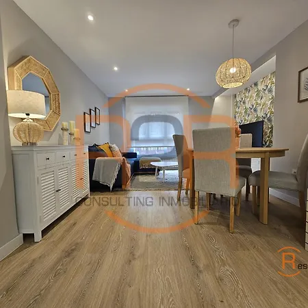 1A126 Apartamento céntrico de 2 dormitorios en Gijón By R2R